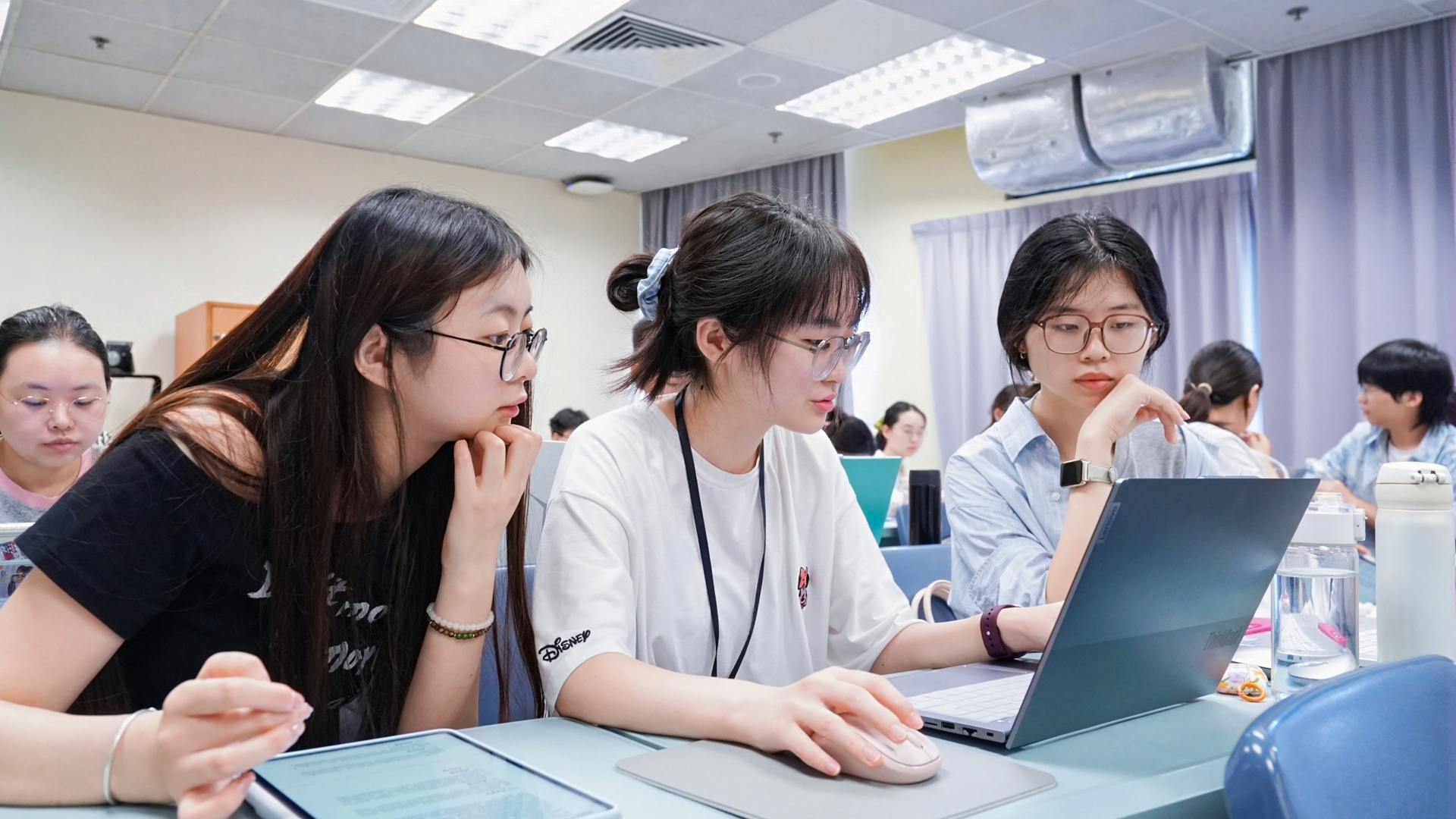 鲲鹏计划—江苏优秀大学生暑期境外学习奖学金项目